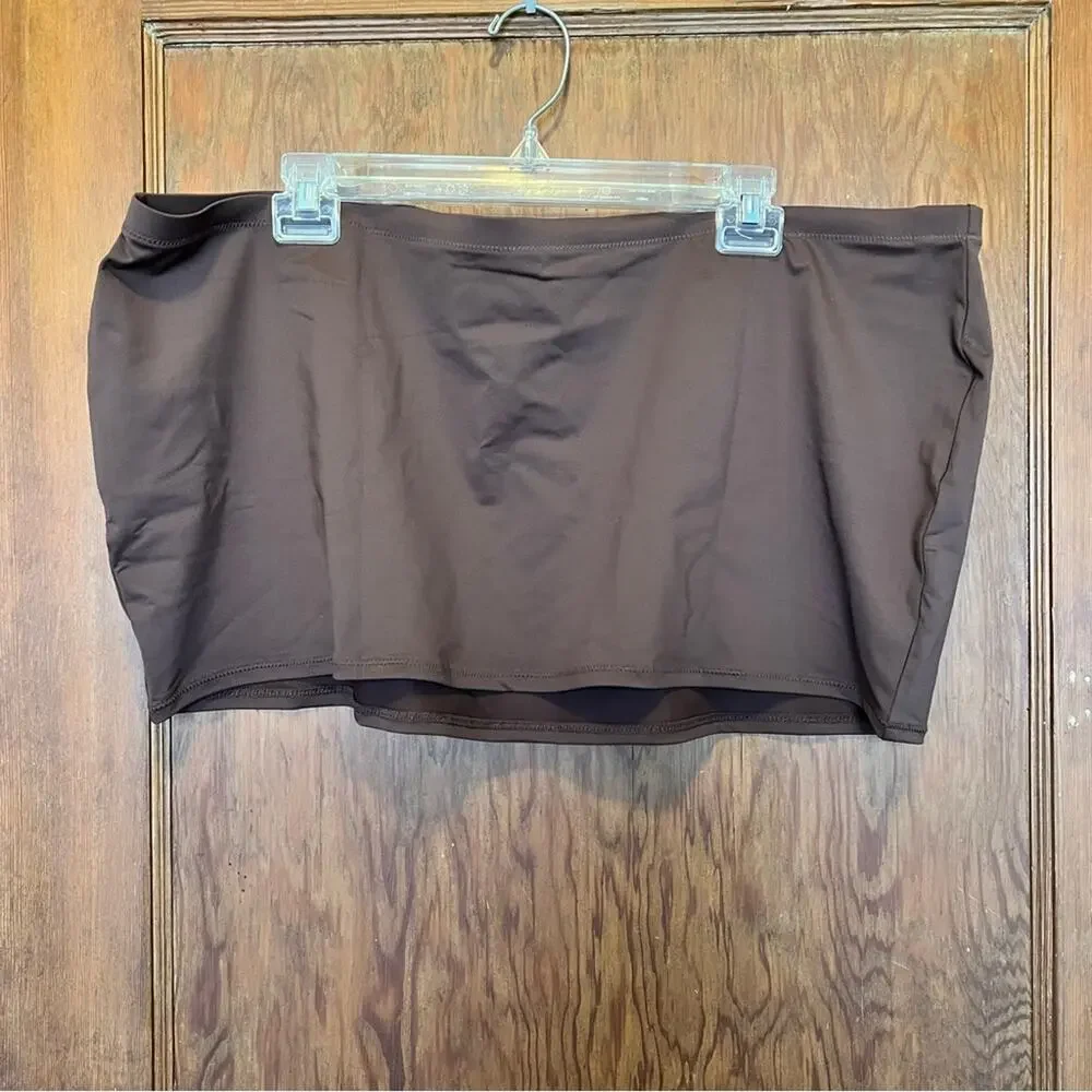 NWT SIGNATURE‎ SWIM MICRO MINI SKIRT COCOA 3X